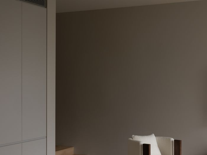 Main living room — view 2