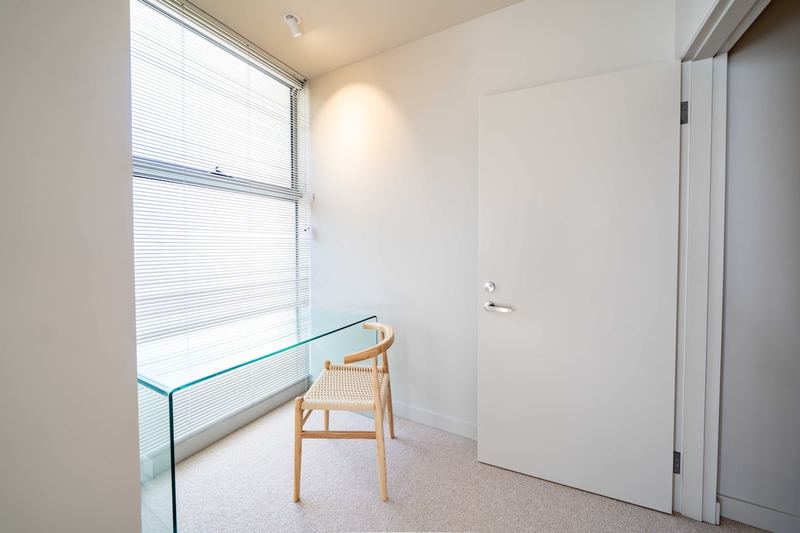 Bedroom 1 — view 4