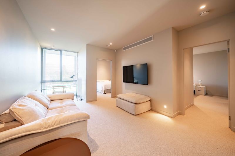 Living room 2 — view 2